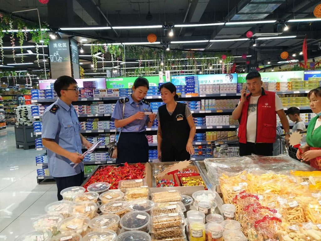 安康市漢陰縣市場(chǎng)監(jiān)管局開展端午節(jié)前食品安全專項(xiàng)監(jiān)督抽檢